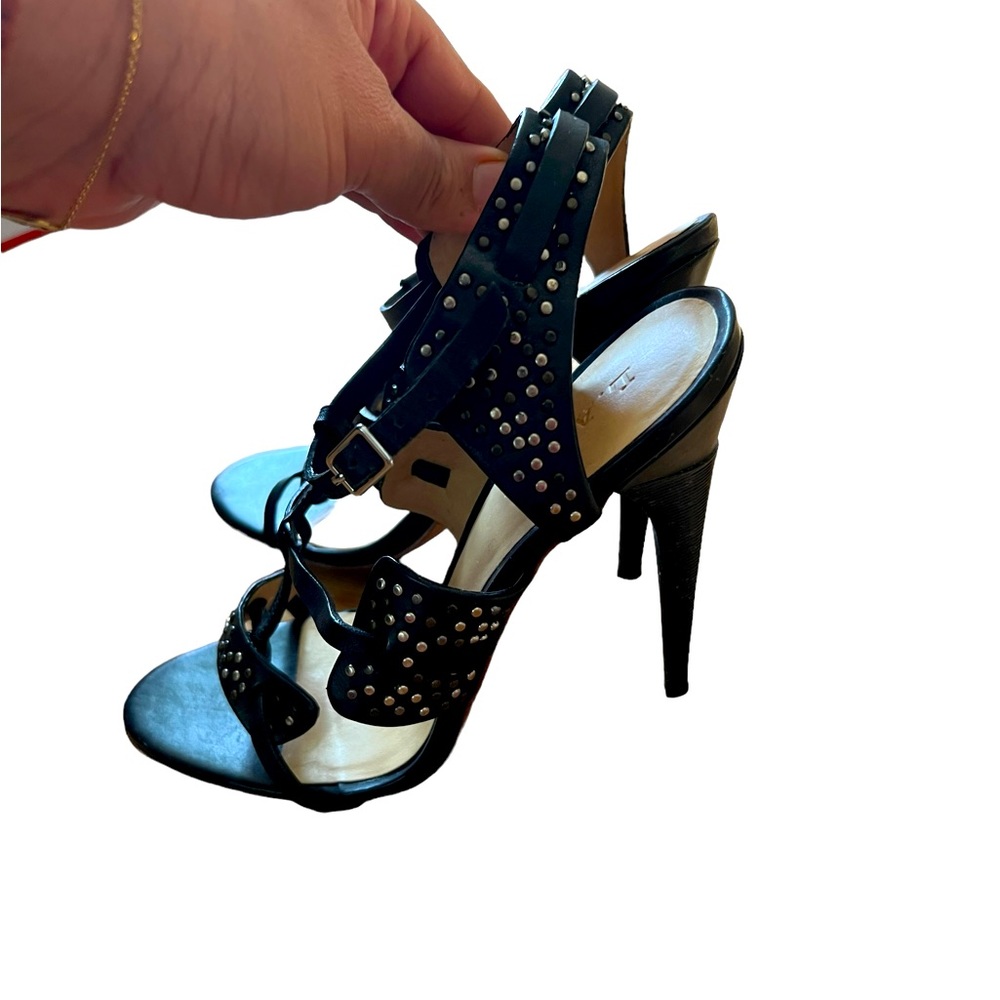 L.A.M.B. - Black Leather Strappy heels Pumps sandals w/ Studded Trim Sz 8